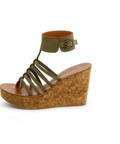 Chicmanor.shop247d00f882 2